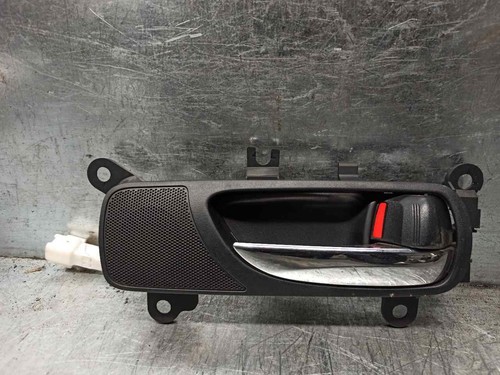 6773053010 interior right rear - 6773053010,
