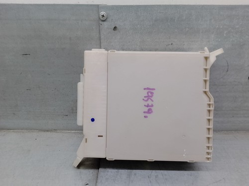 8273053050 fuse box unit - 8273053050,