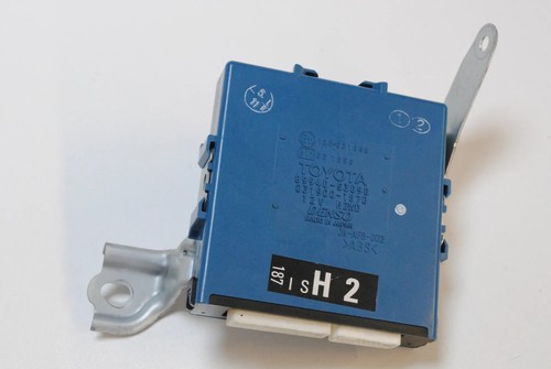 Lexus is220d headlight control - lexus,