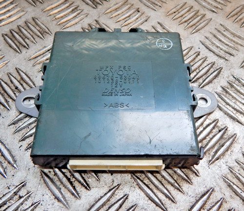 Genuine lexus is220 is250 - lexus,