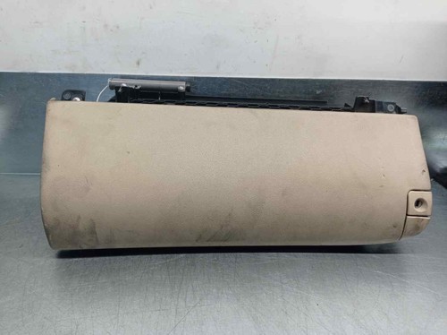 5551353020 glove compartment - glove, /