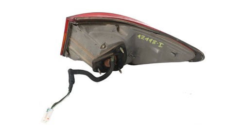 8156353160 rear lamp lexus - rear,