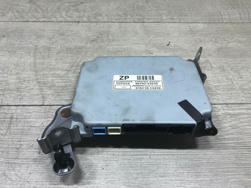 Lexus 220d 2008 4dr parking - lexus,