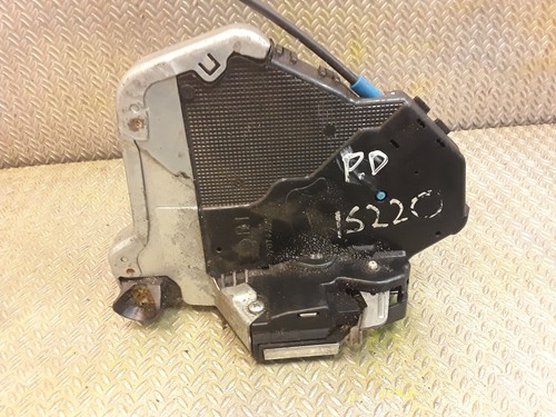 Lexus 220 front right door - lexus,