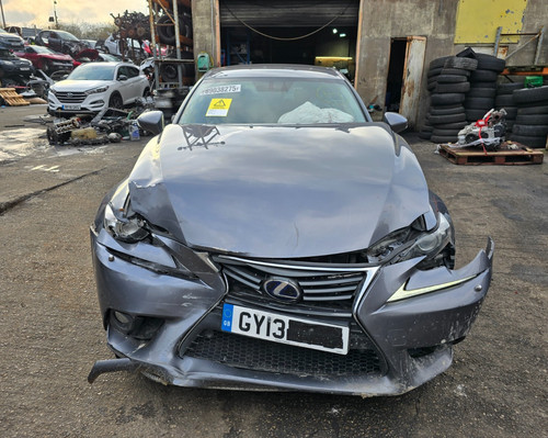 2013 lexus is300h mk3 - lexus,